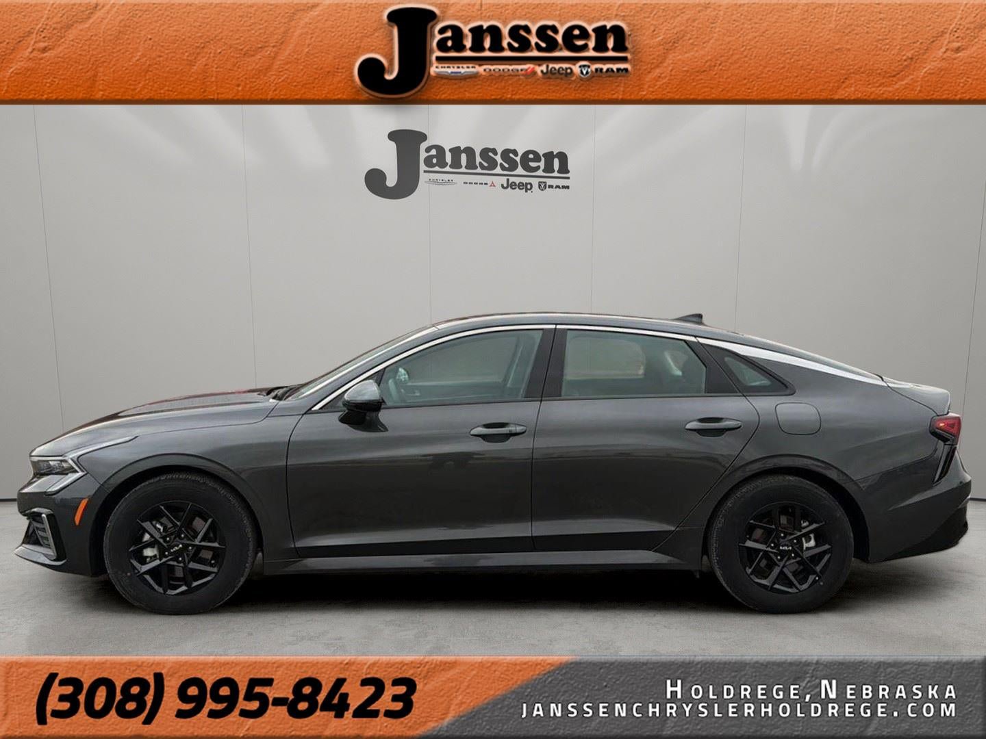 Used 2025 Kia K5 LXS FWD image 1