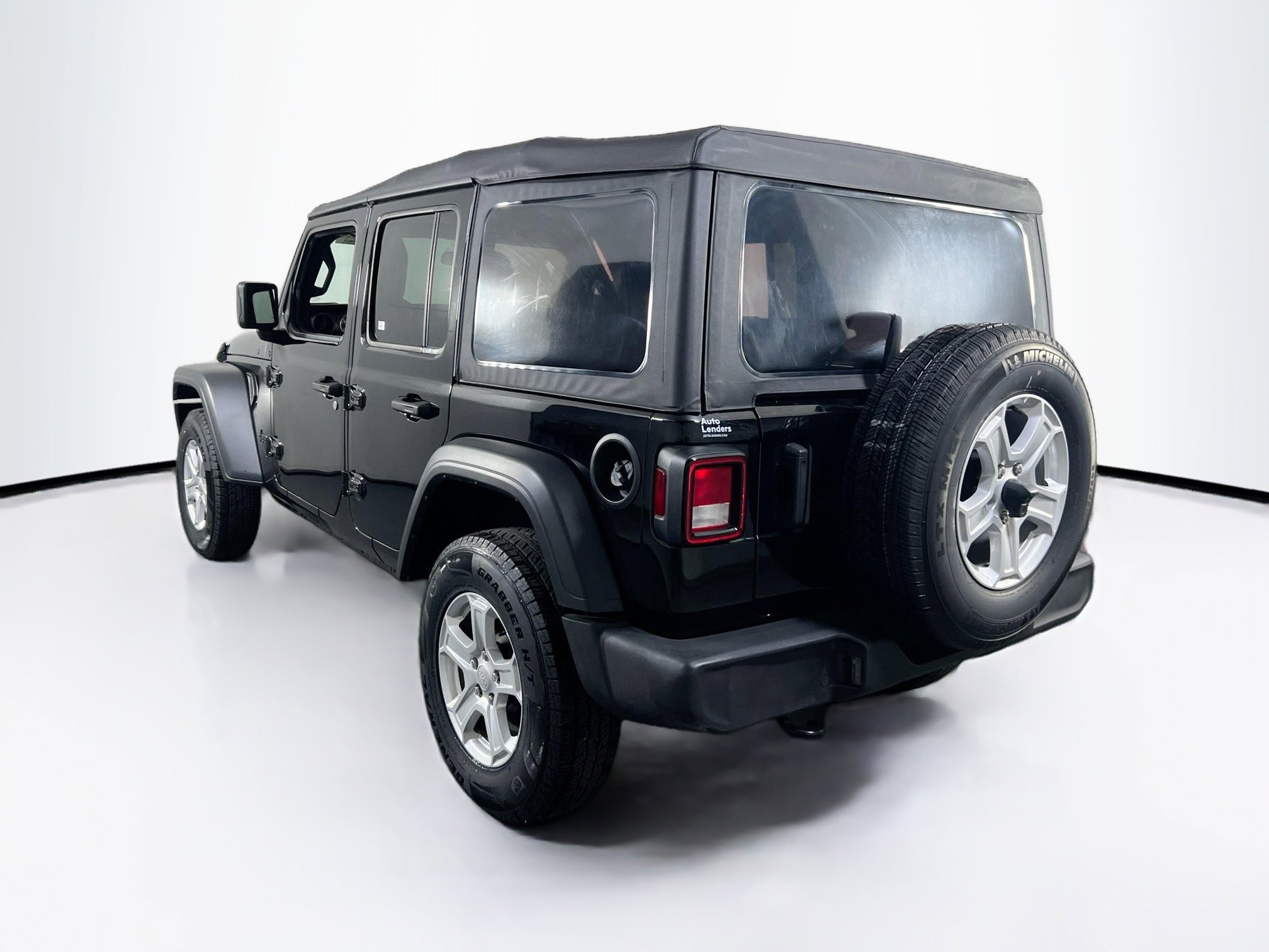 Used 2022 Jeep Wrangler Sport S image 7