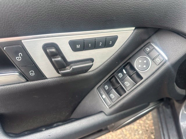 Used 2014 Mercedes-Benz C 300 4MATIC Sedan image 16