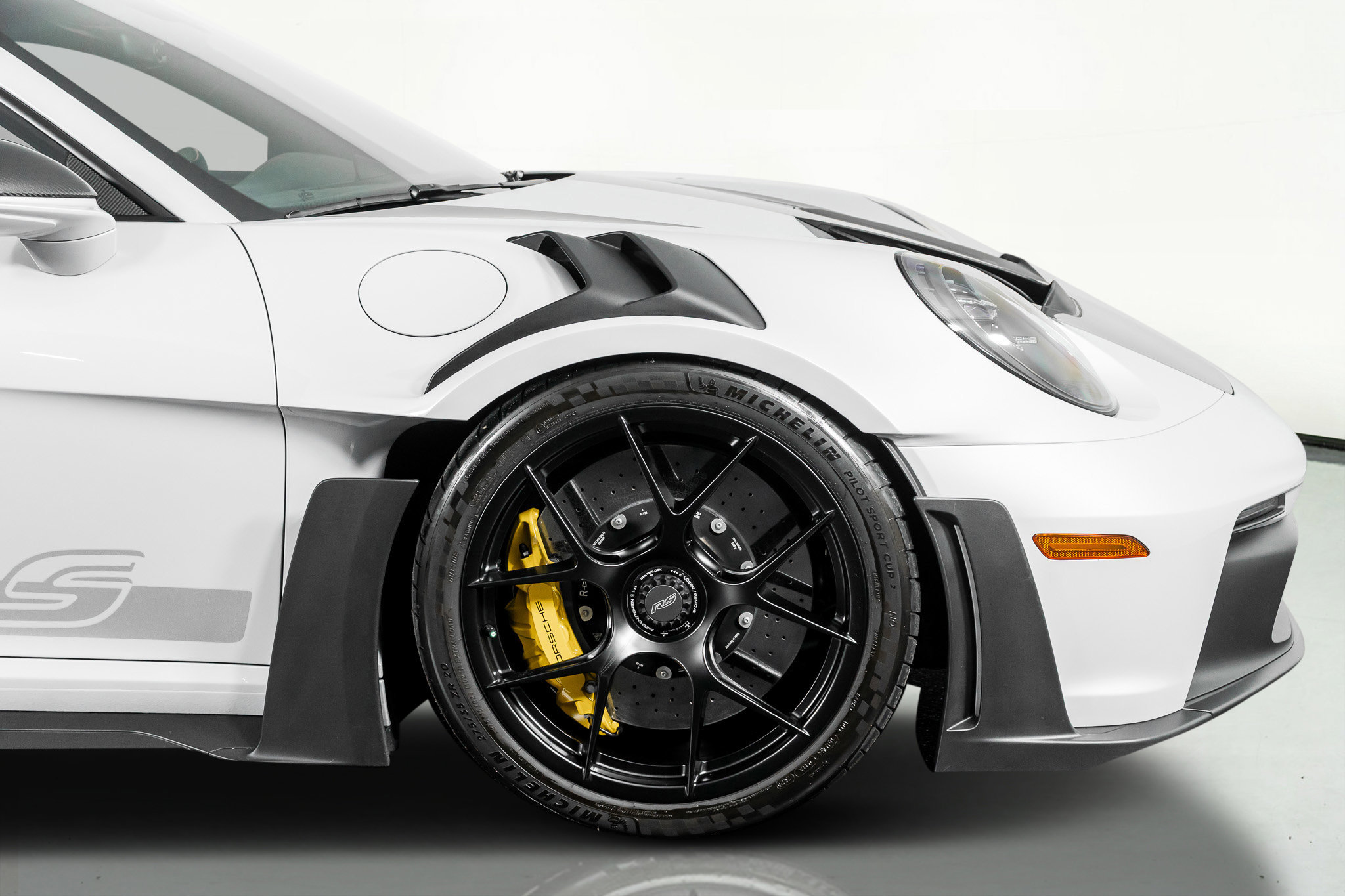 Used 2024 Porsche 911 GT3 RS image 6