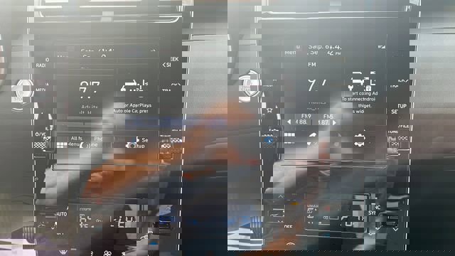 Used 2024 Hyundai Santa Cruz SEL image 22