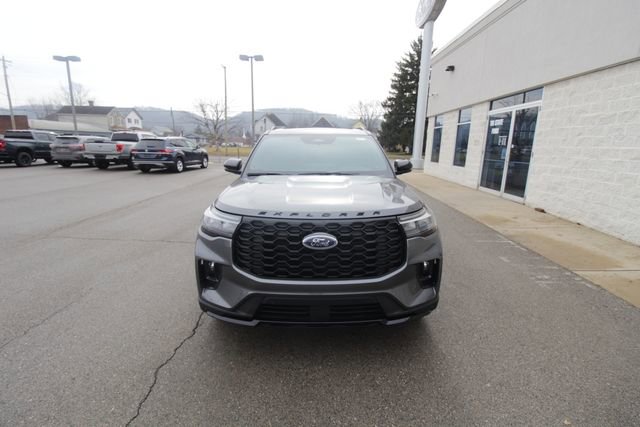 New 2026 Ford Explorer ST-Line w/ ST-Line Street Pack image 7