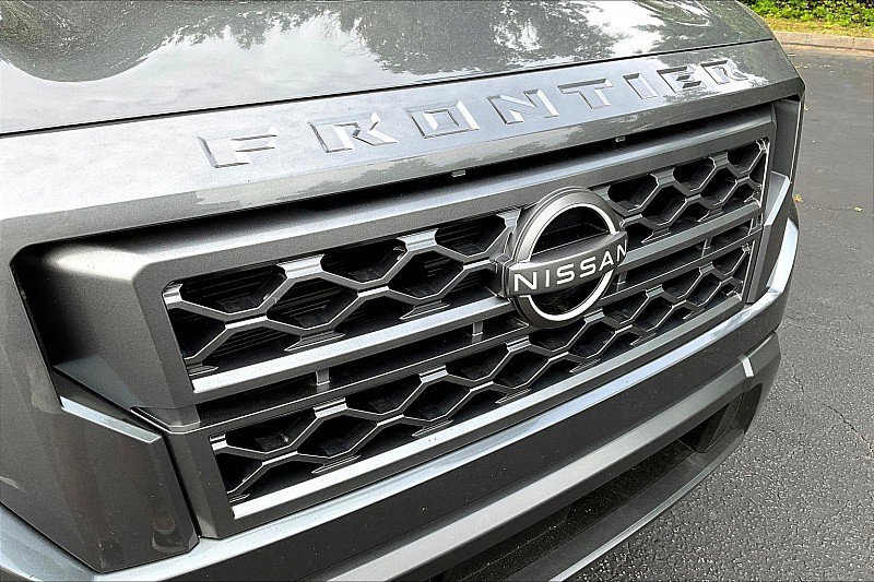 Used 2022 Nissan Frontier SV w/ Technology Package image 30