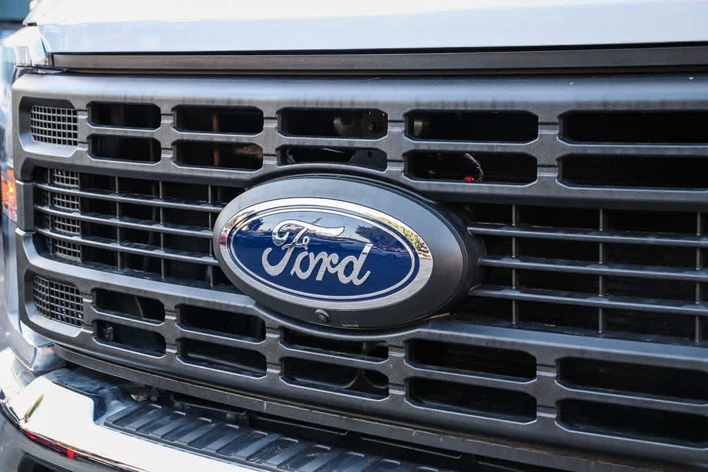 New 2024 Ford F350 XL w/ 360-Degree Camera Package RWD image 6