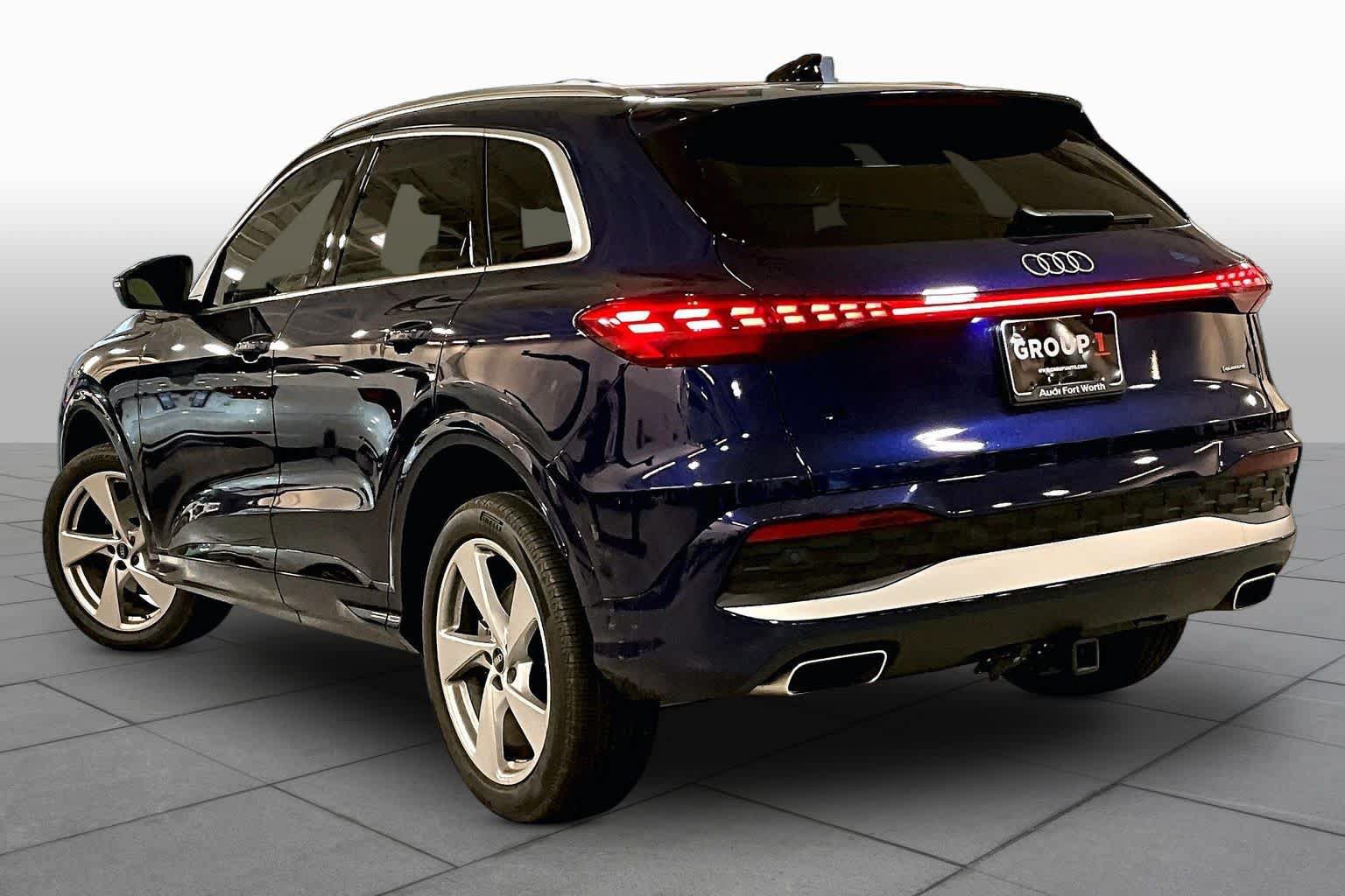 Used 2025 Audi Q5 Premium Plus AWD/4WD image 11