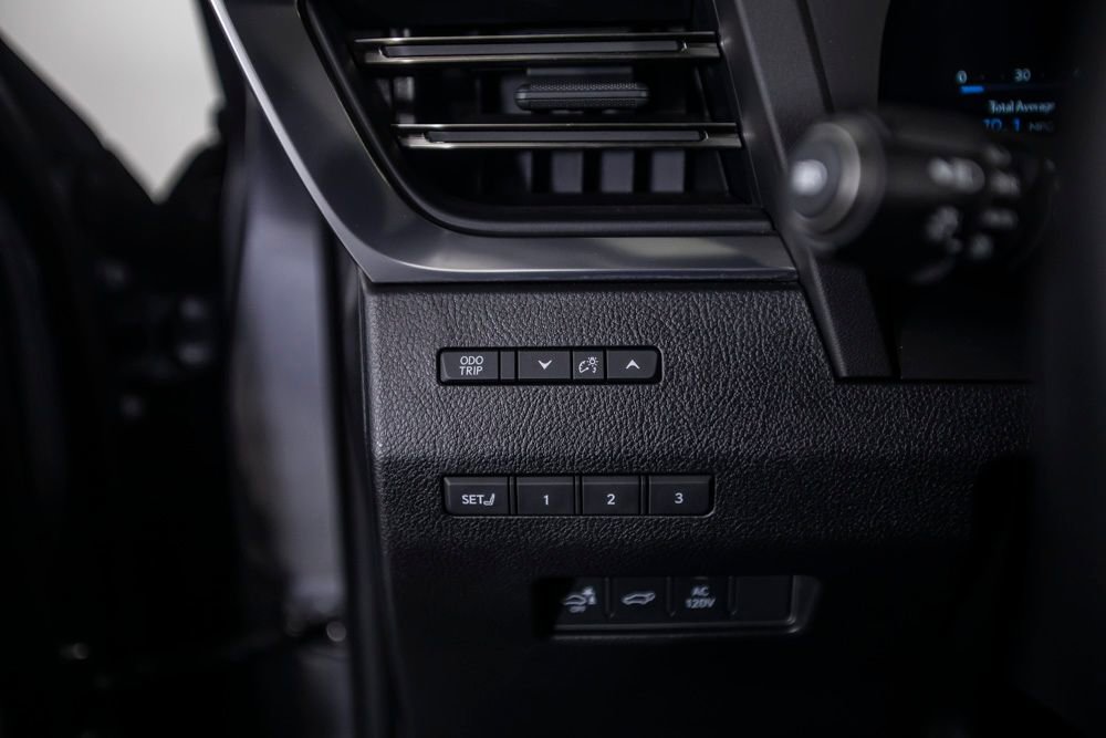 Used 2024 Lexus GX 550 550 Luxury w/ Cold Area Package image 44