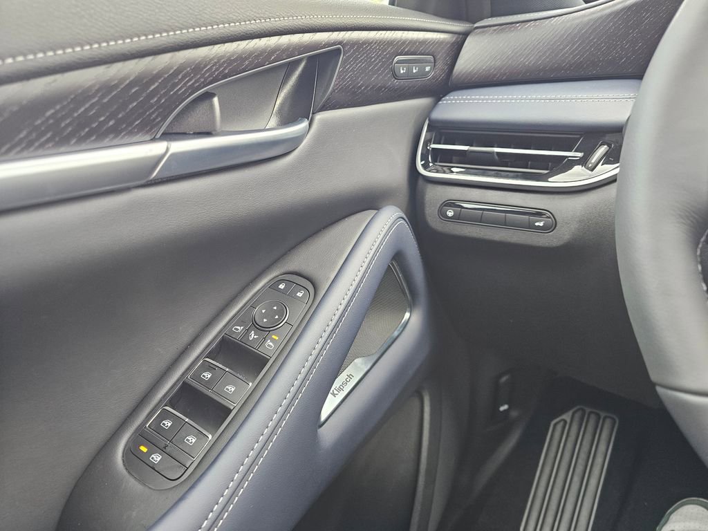 New 2026 INFINITI QX60 Sport image 30