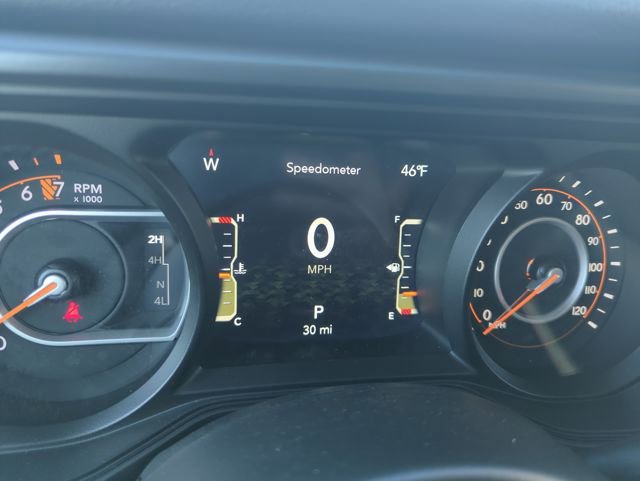 New 2025 Jeep Gladiator Sport image 18