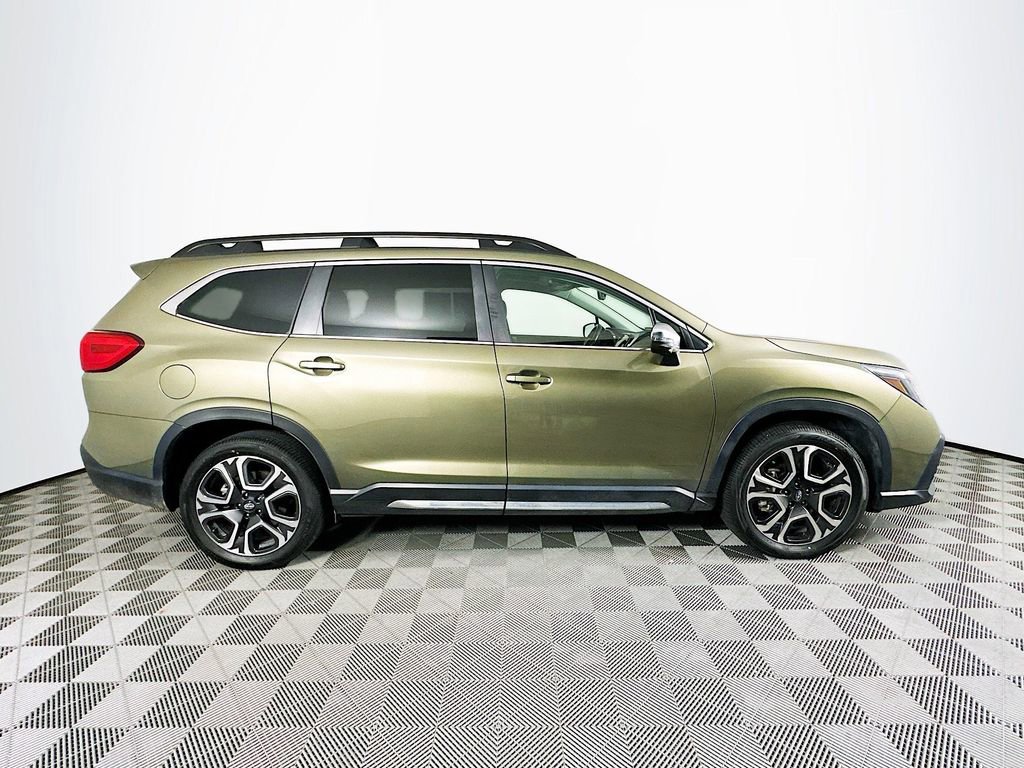 Used 2023 Subaru Ascent Limited w/ Technology Package image 11