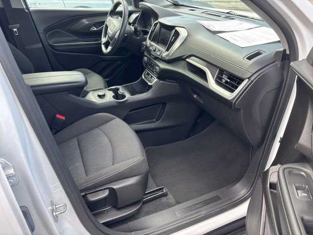 Used 2024 GMC Terrain SLE AWD/4WD image 26