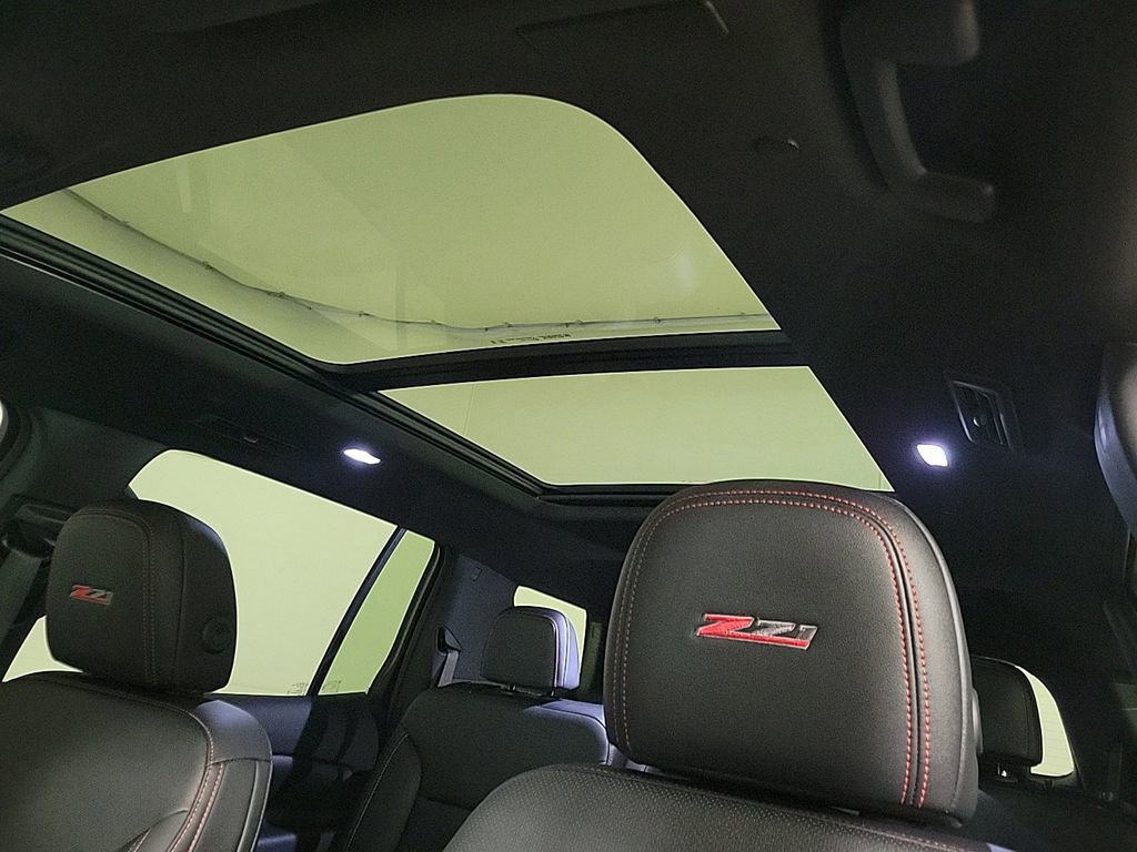 Used 2025 Chevrolet Traverse Z71 w/ Enhanced Driving Package image 13