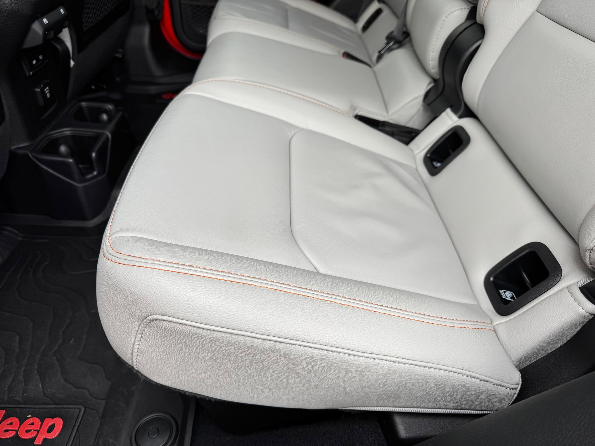 Used 2021 Jeep Gladiator Mojave w/ Uconnect 4C Nav & Sound Group image 33