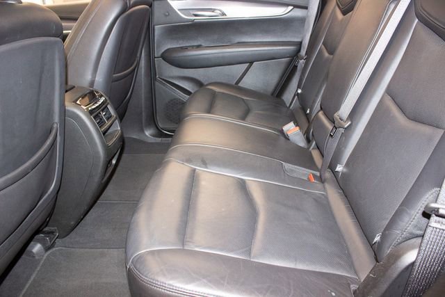 Used 2018 Cadillac XT5 Premium Luxury image 17