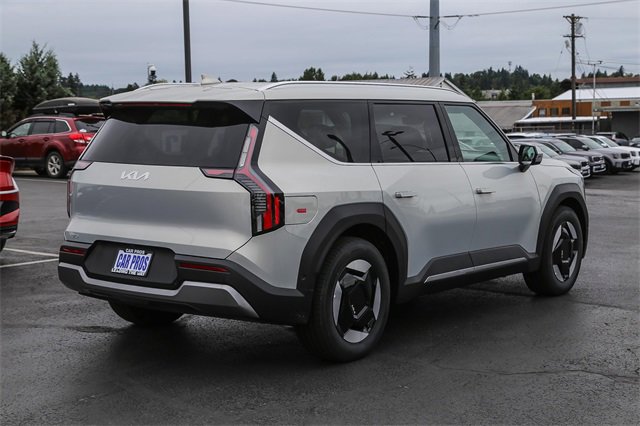 New 2026 Kia EV9 Land image 9