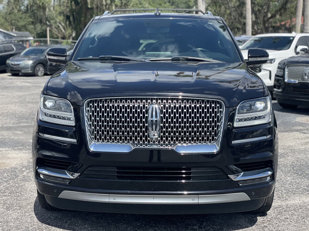 Used 2019 Lincoln Navigator L Select AWD/4WD image 17