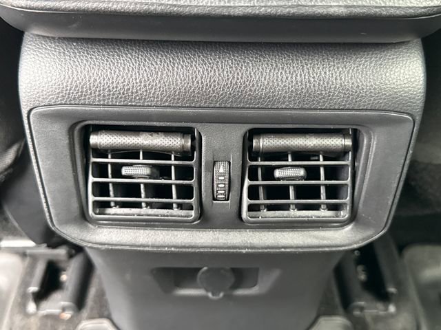 Used 2024 Toyota RAV4 LE AWD/4WD image 21