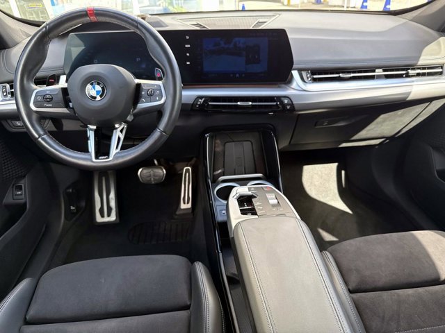 Used 2025 BMW X1 M35i AWD/4WD image 17