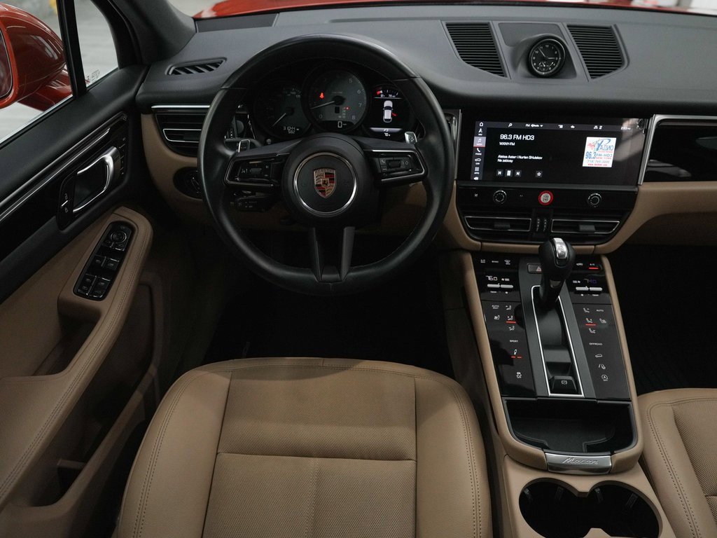 Used 2022 Porsche Macan S image 16