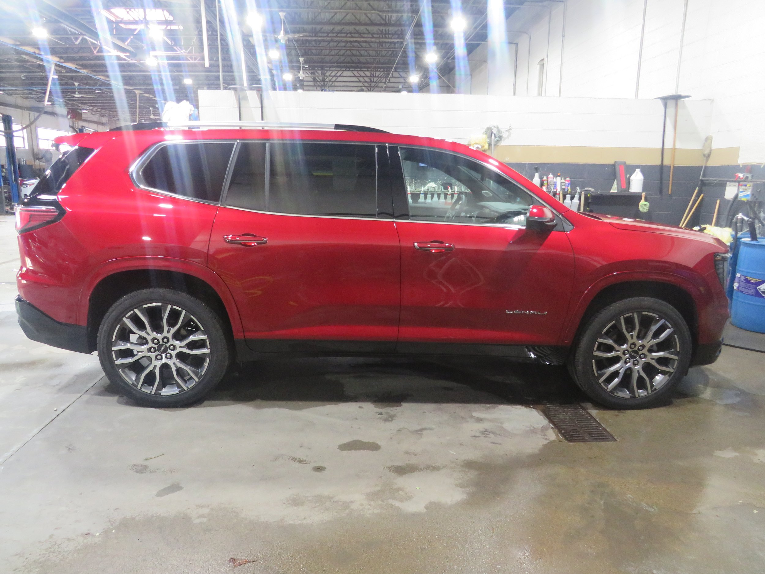 Used 2026 GMC Acadia Denali Ultimate AWD/4WD image 7