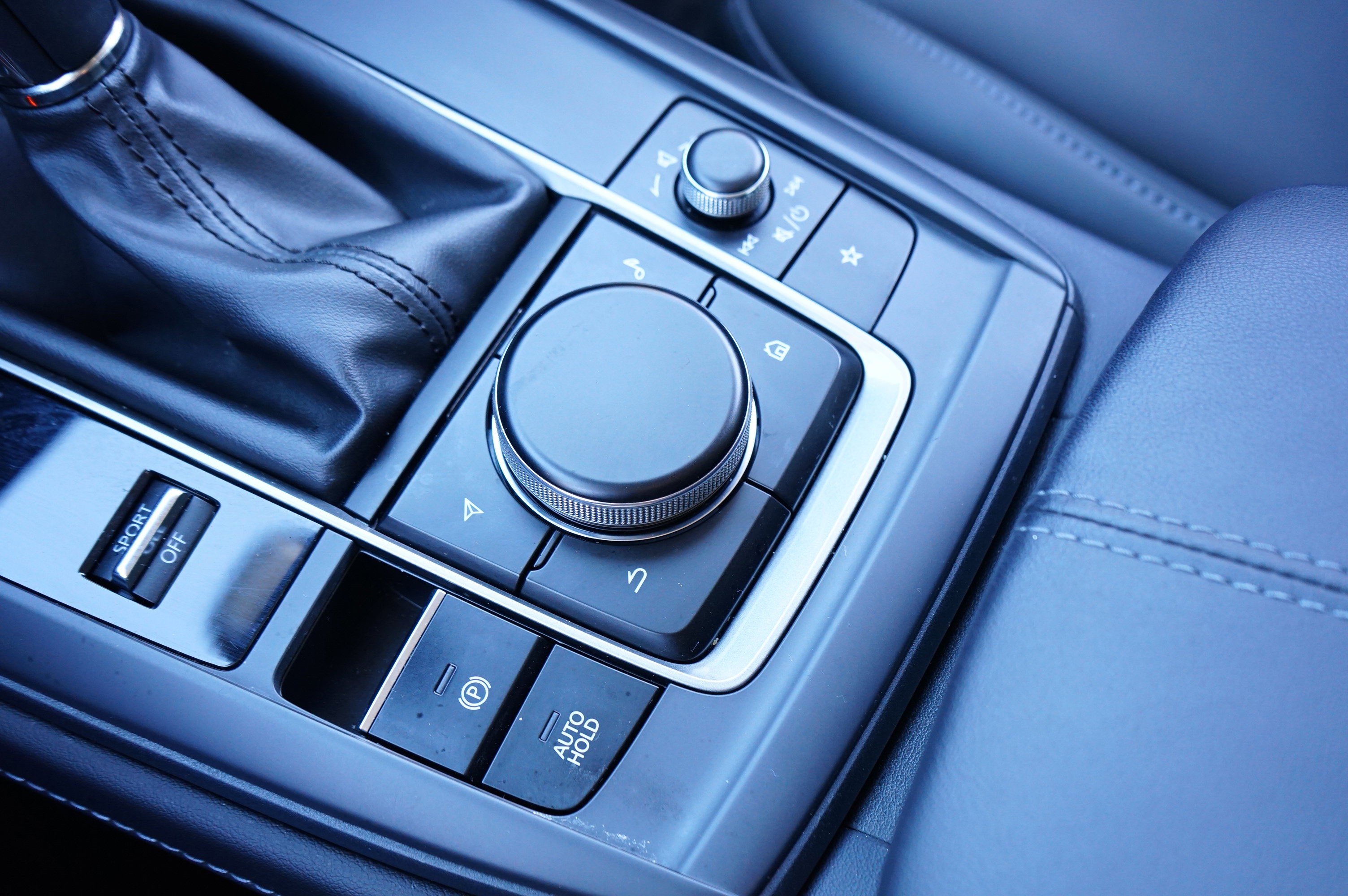 Certified 2023 MAZDA CX-30 AWD 2.5 S w/ Select Package image 23