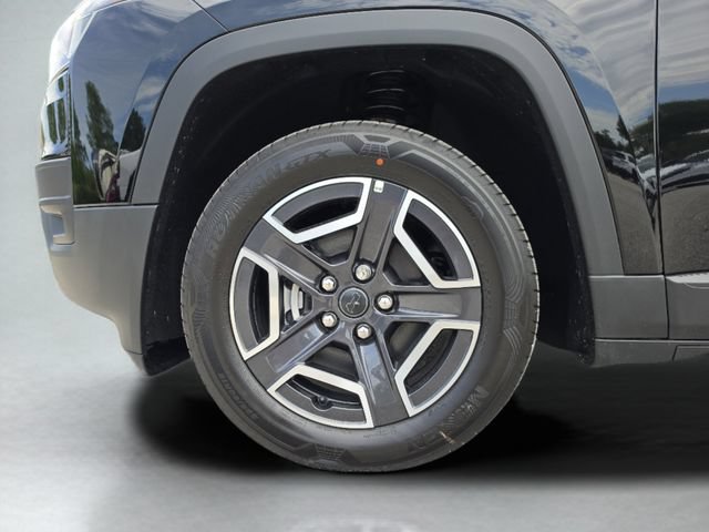 New 2026 Jeep Cherokee Laredo AWD/4WD image 38