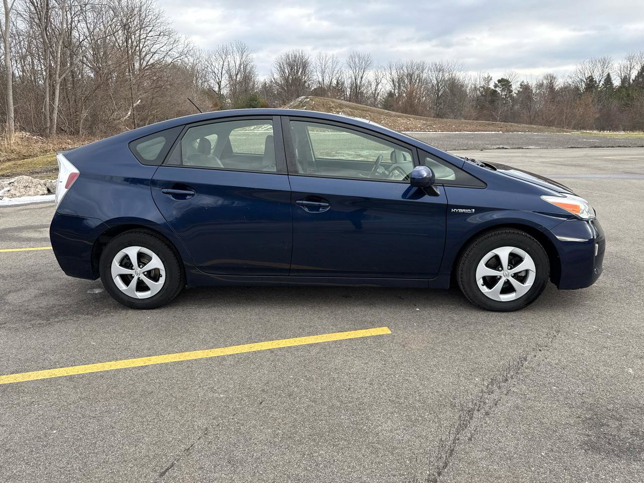 Used 2012 Toyota Prius Two image 4
