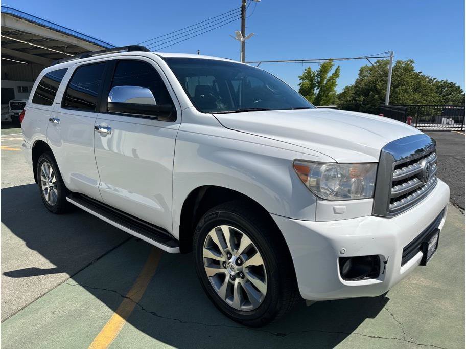 Used 2008 Toyota Sequoia Limited AWD/4WD image 4