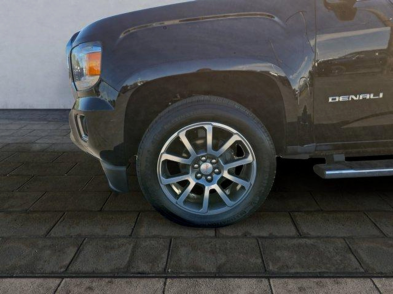 Used 2019 GMC Canyon Denali AWD/4WD image 26