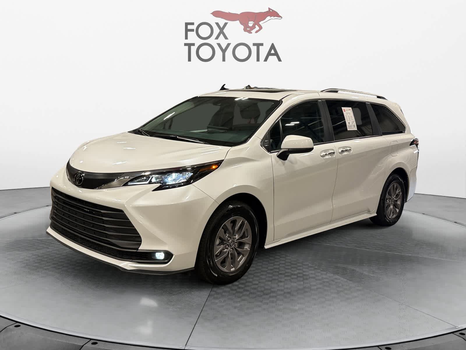 Used 2026 Toyota Sienna XLE