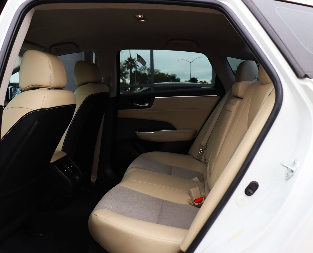 Used 2018 Honda Clarity Plug-In Hybrid image 32