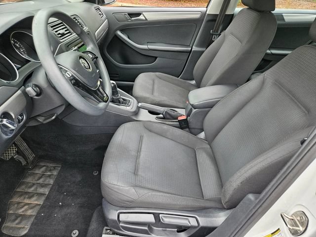 Used 2015 Volkswagen Jetta SE FWD image 7