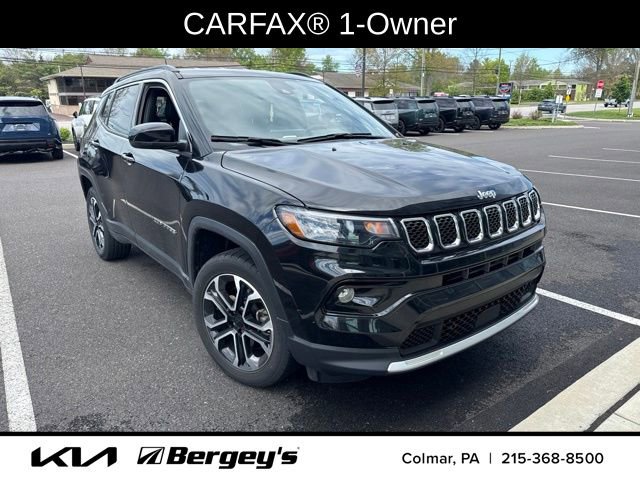 Used 2023 Jeep Compass Limited AWD/4WD image 3