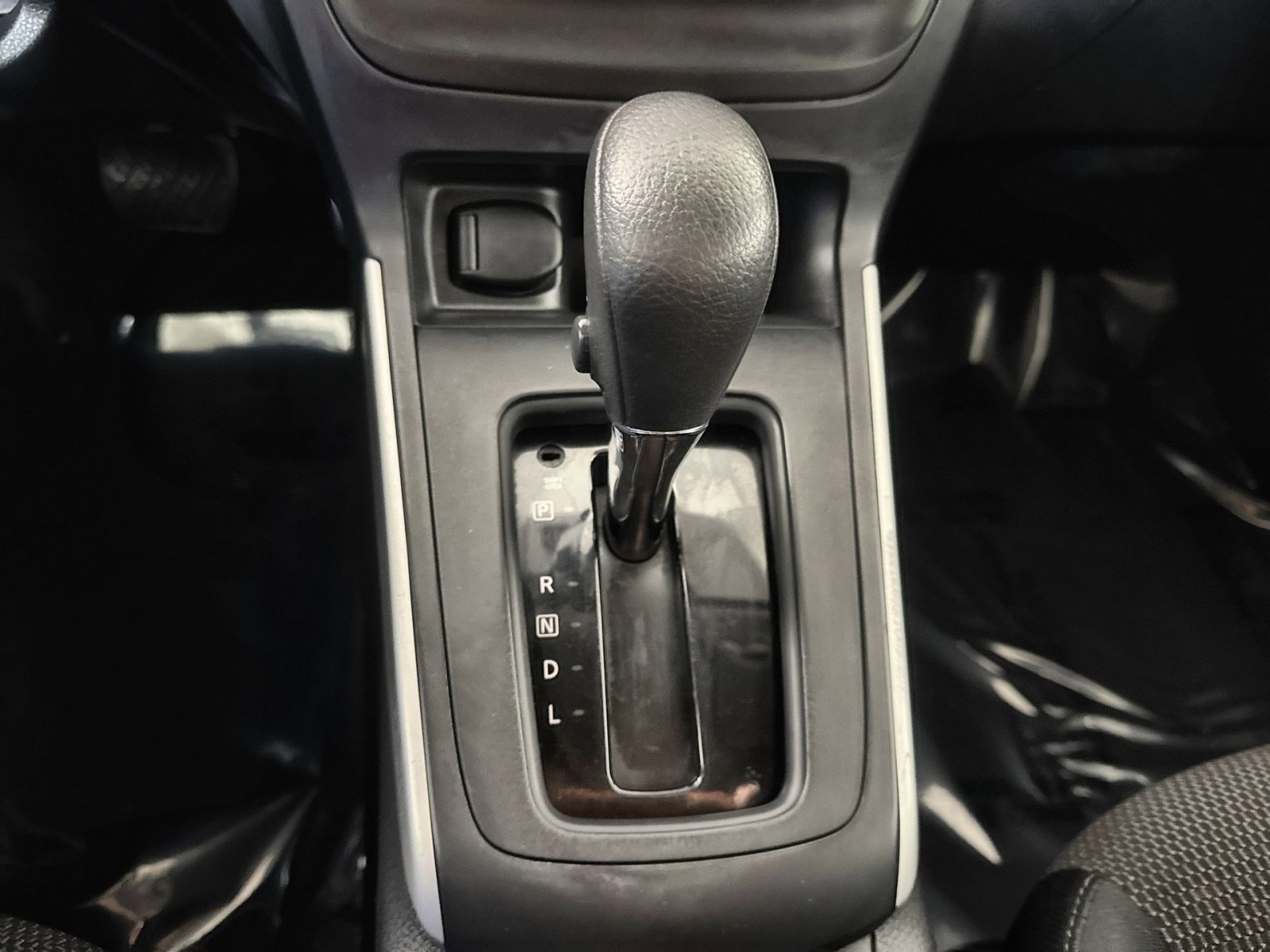 Used 2019 Nissan Sentra S w/ Appearance Package FWD image 22