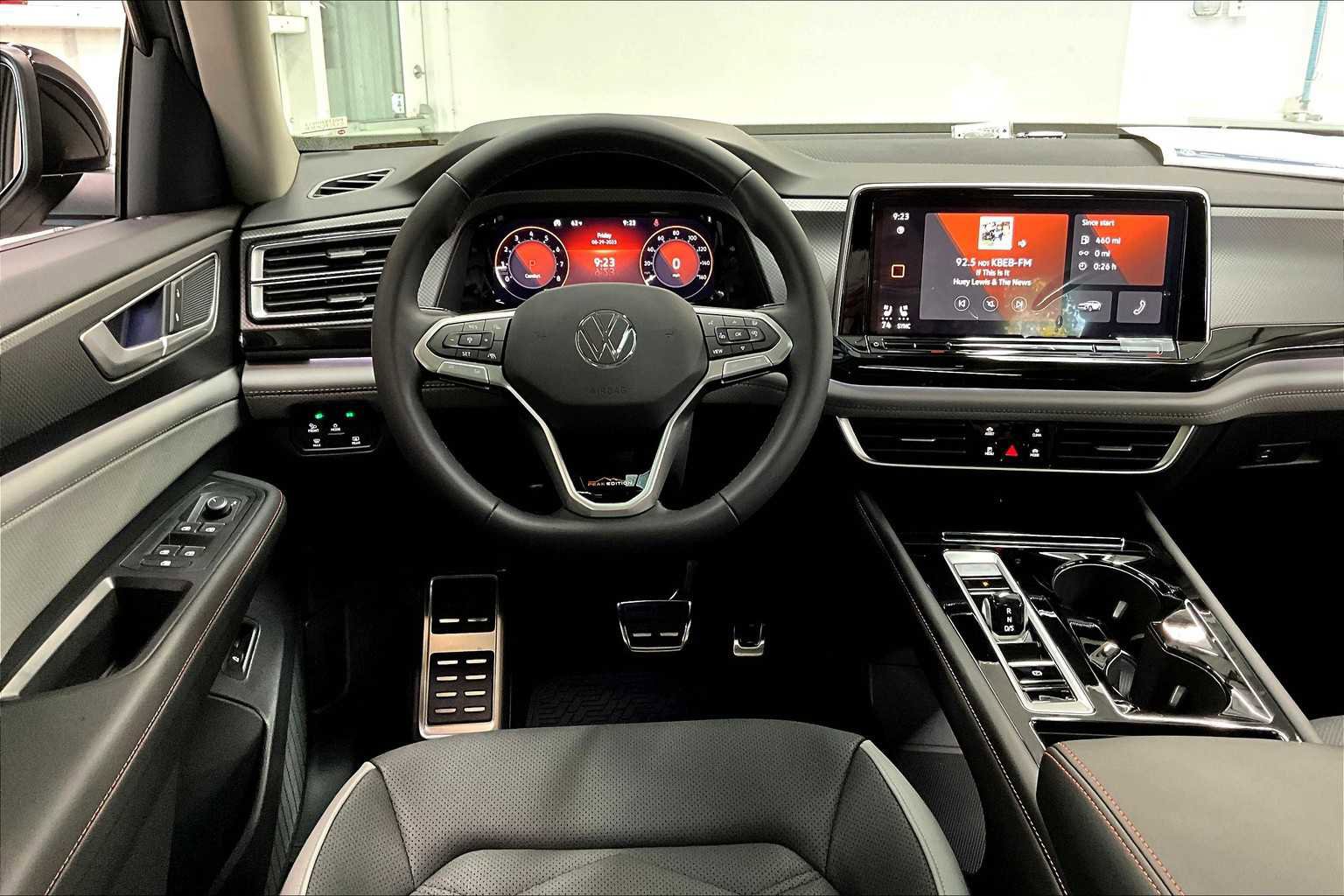 New 2026 Volkswagen Atlas Peak Edition image 15