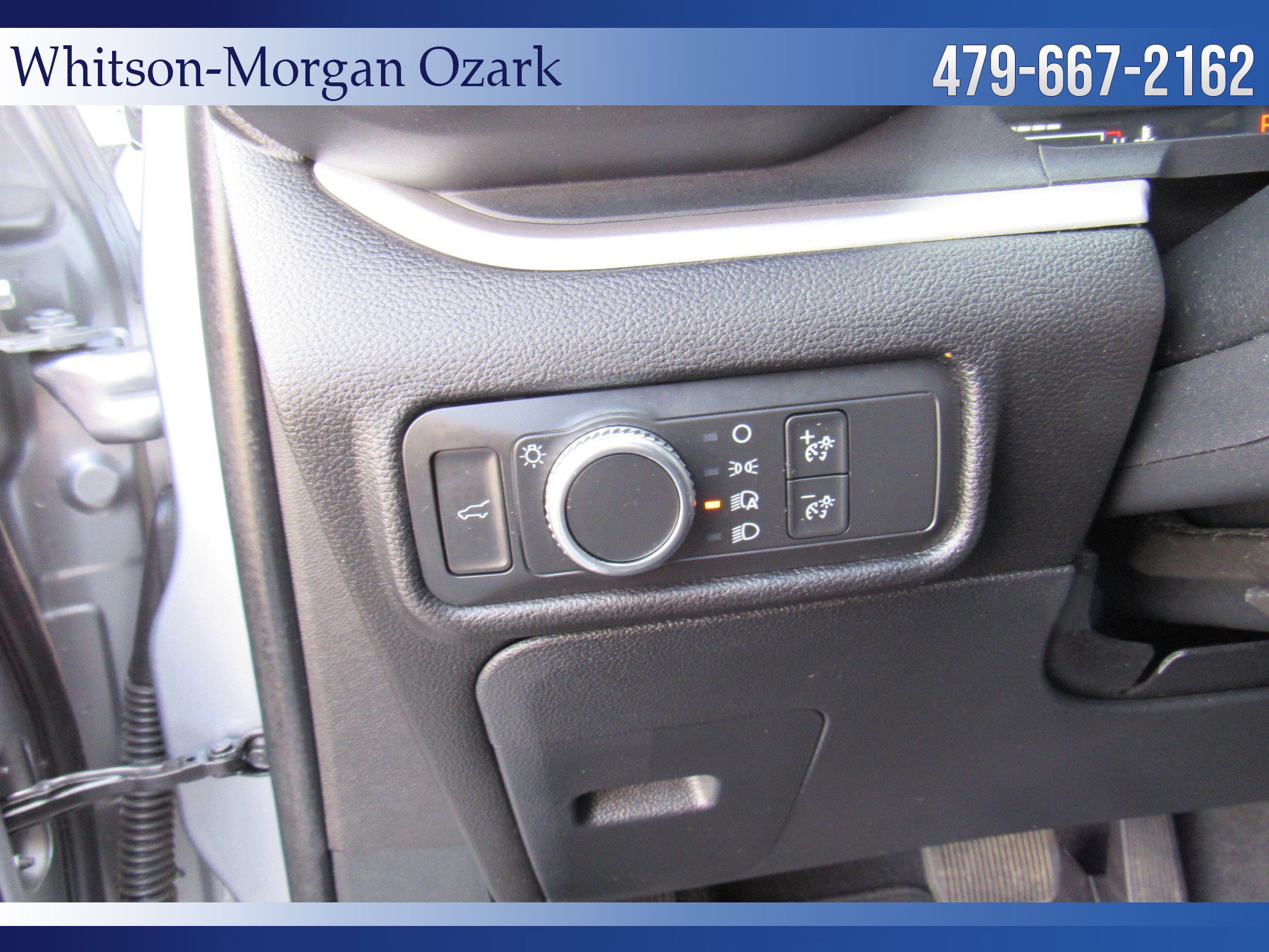 Used 2021 Ford Explorer XLT image 34