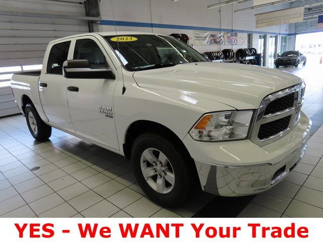 Used 2023 RAM 1500 Classic SLT w/ Trailer & Traction Group image 17