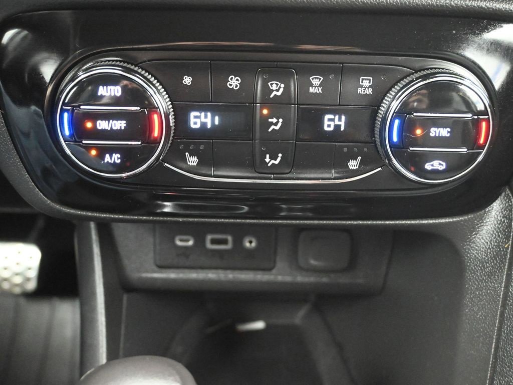 Used 2023 Buick Encore GX Select w/ Sport Touring Package image 20