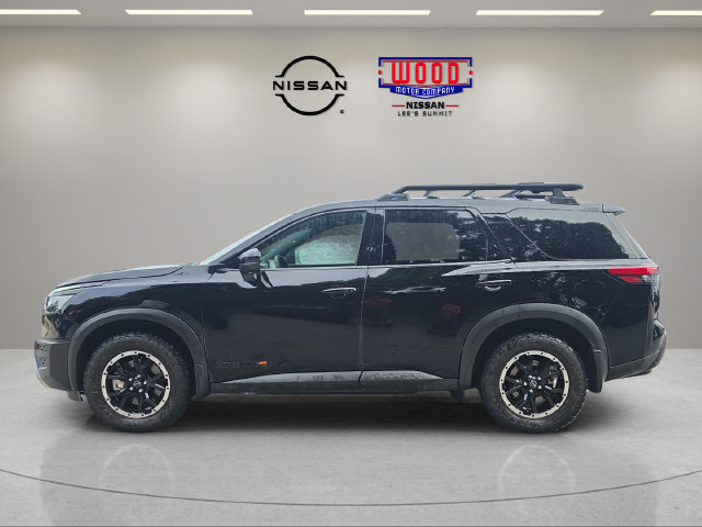 Used 2025 Nissan Pathfinder Rock Creek AWD/4WD image 5