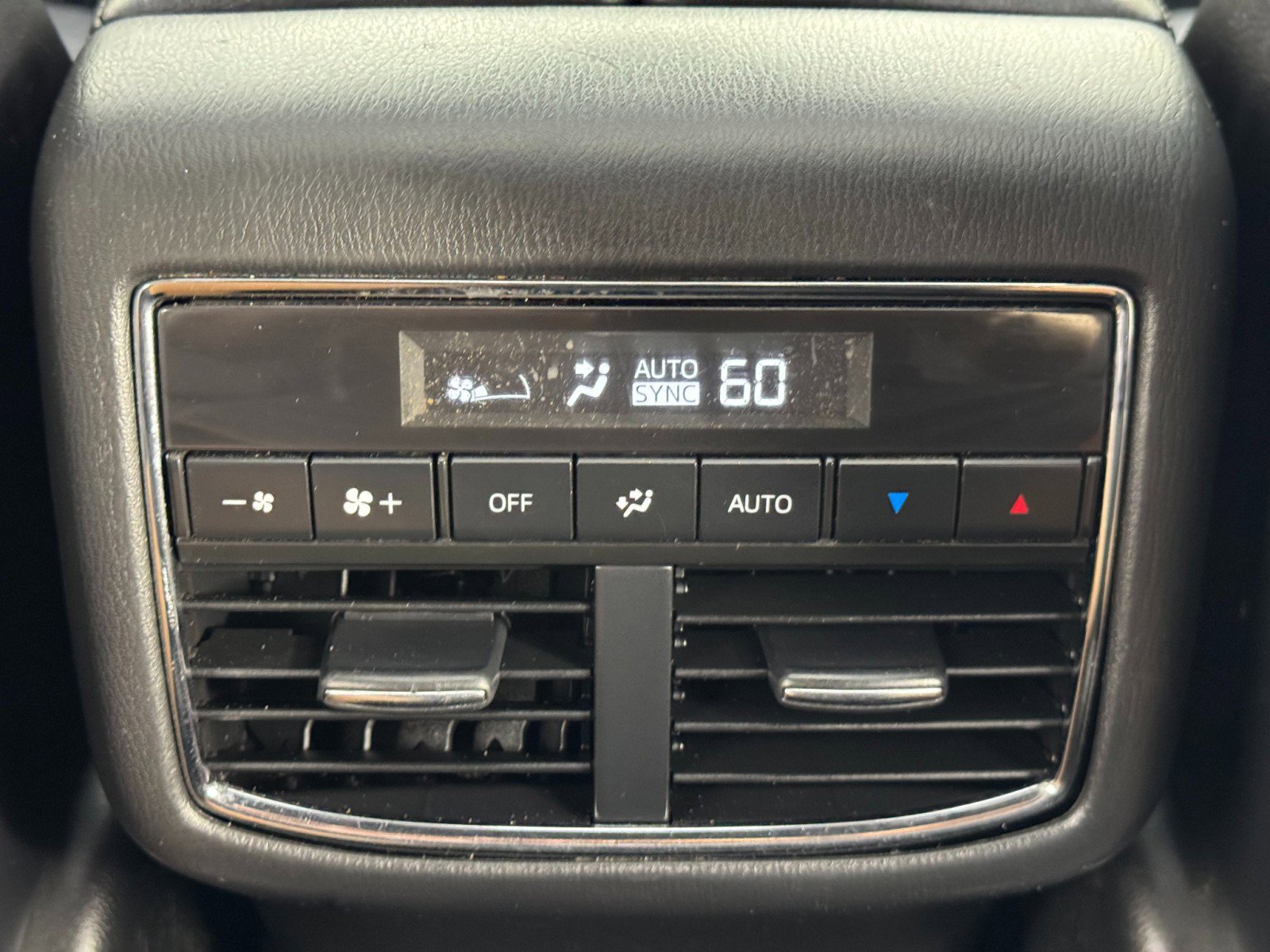 Used 2016 MAZDA CX-9 Grand Touring image 34