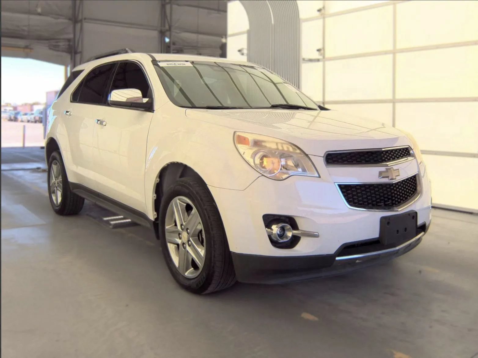 Used 2015 Chevrolet Equinox LTZ AWD/4WD image 5