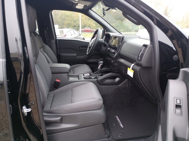 New 2026 Nissan Frontier SV image 17