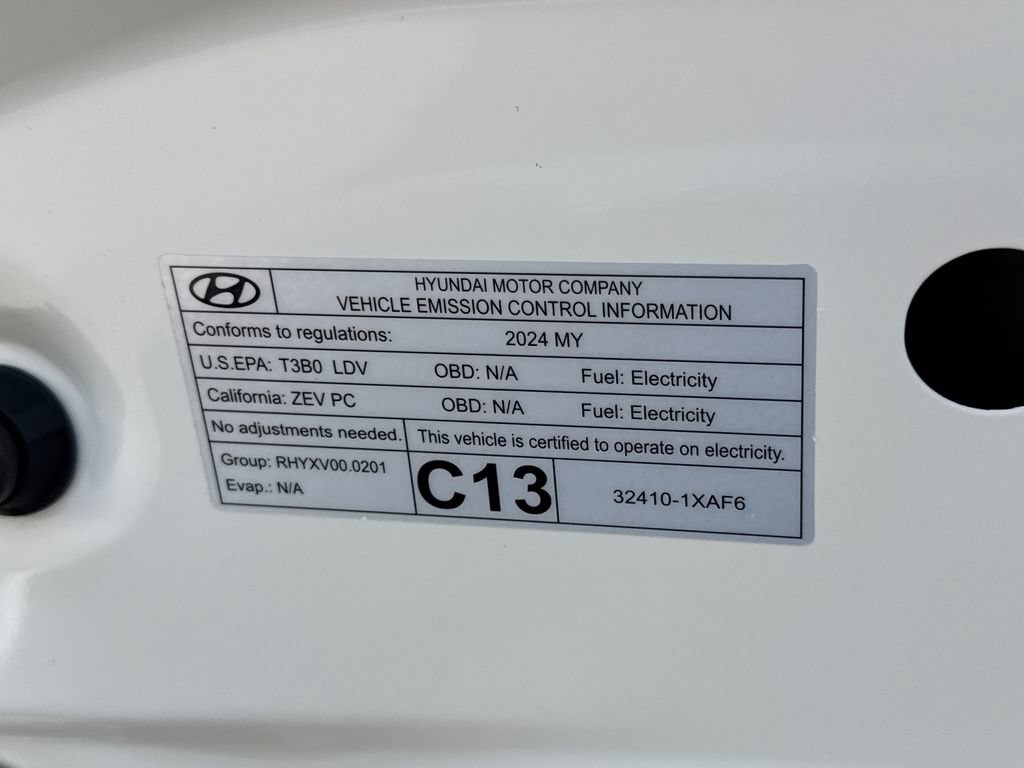 Used 2024 Hyundai Ioniq 6 SEL RWD image 9