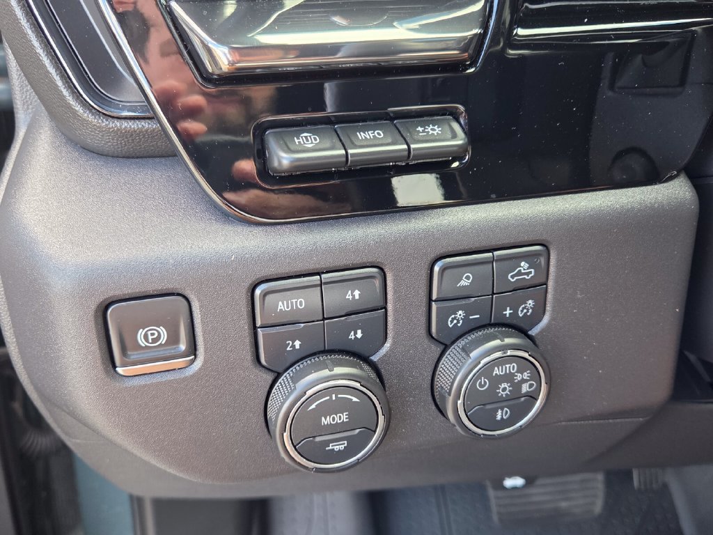 Used 2026 Chevrolet Silverado 1500 ZR2 w/ Dark Appearance Package AWD/4WD image 29