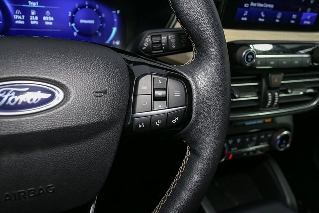 Used 2022 Ford Escape Titanium w/ Titanium Elite Package image 33