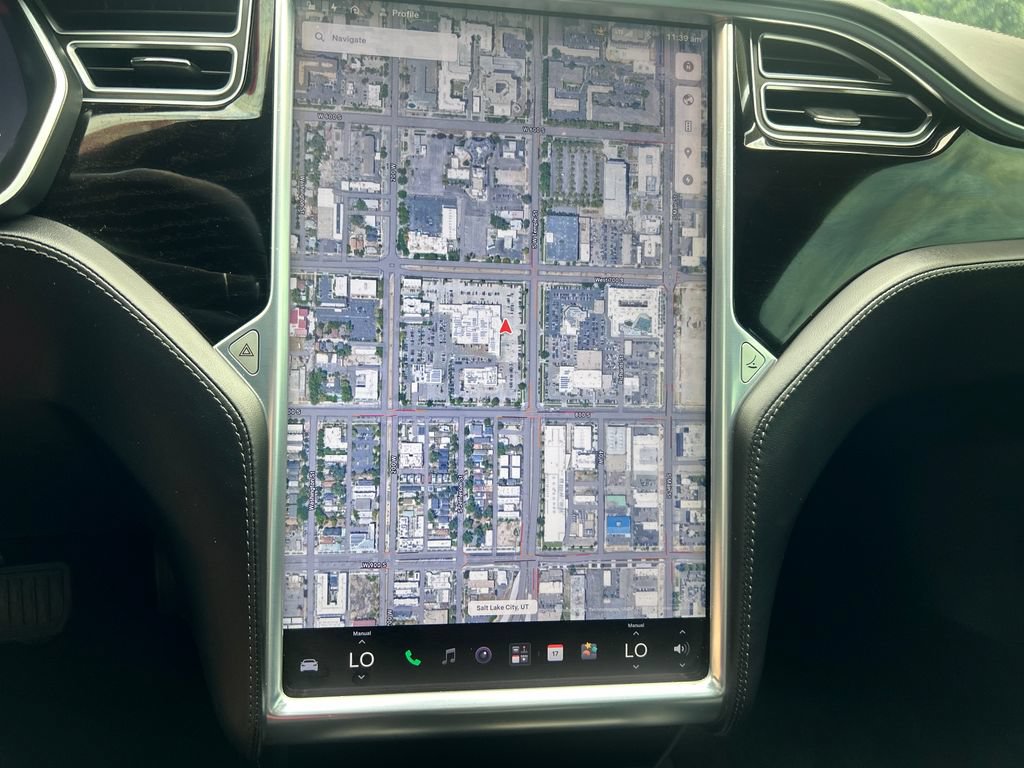 Used 2018 Tesla Model S 75D AWD/4WD image 23