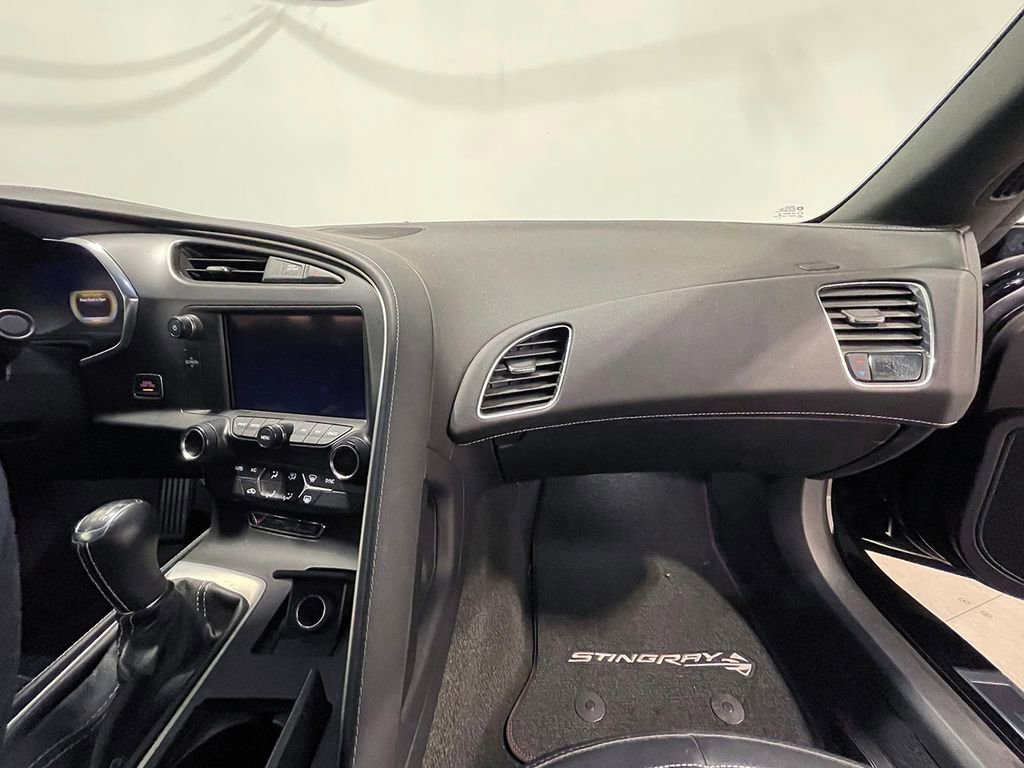 Used 2014 Chevrolet Corvette Stingray Coupe RWD image 46