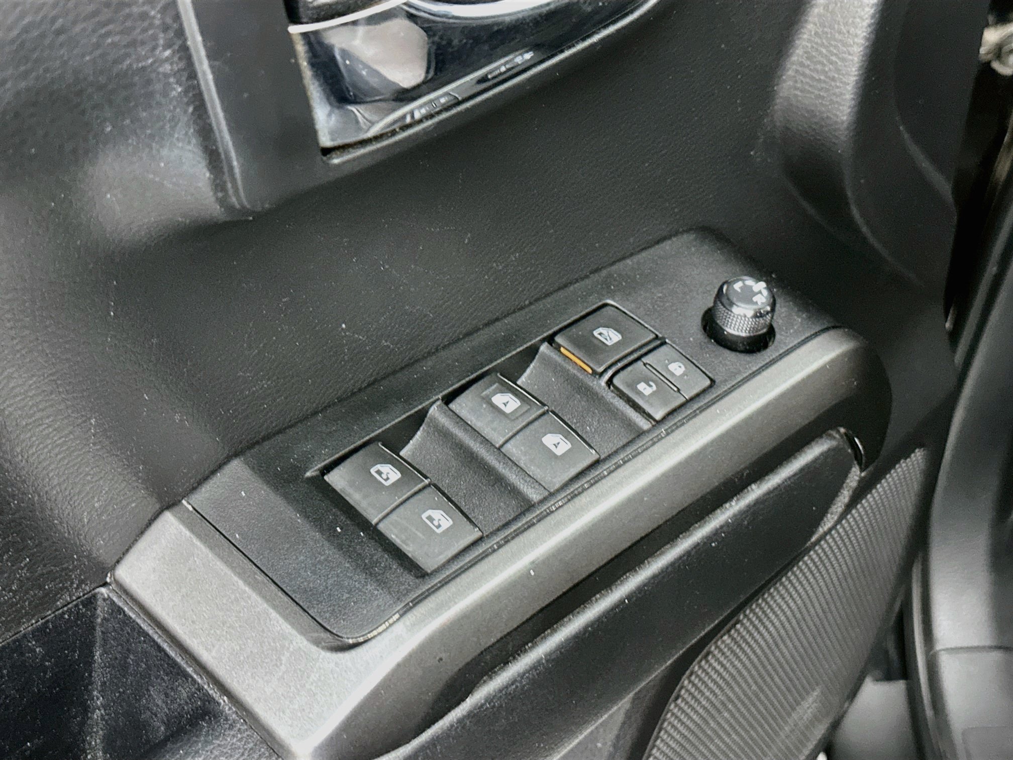 Used 2023 Toyota Tacoma TRD Off-Road AWD/4WD image 15