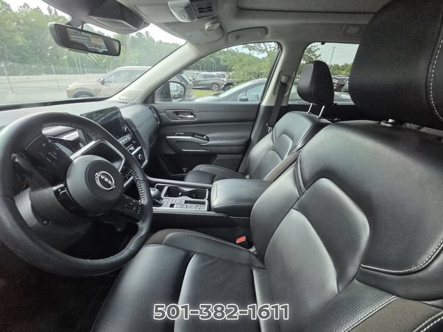 Certified 2024 Nissan Pathfinder SL w/ SL Premium Package FWD image 9