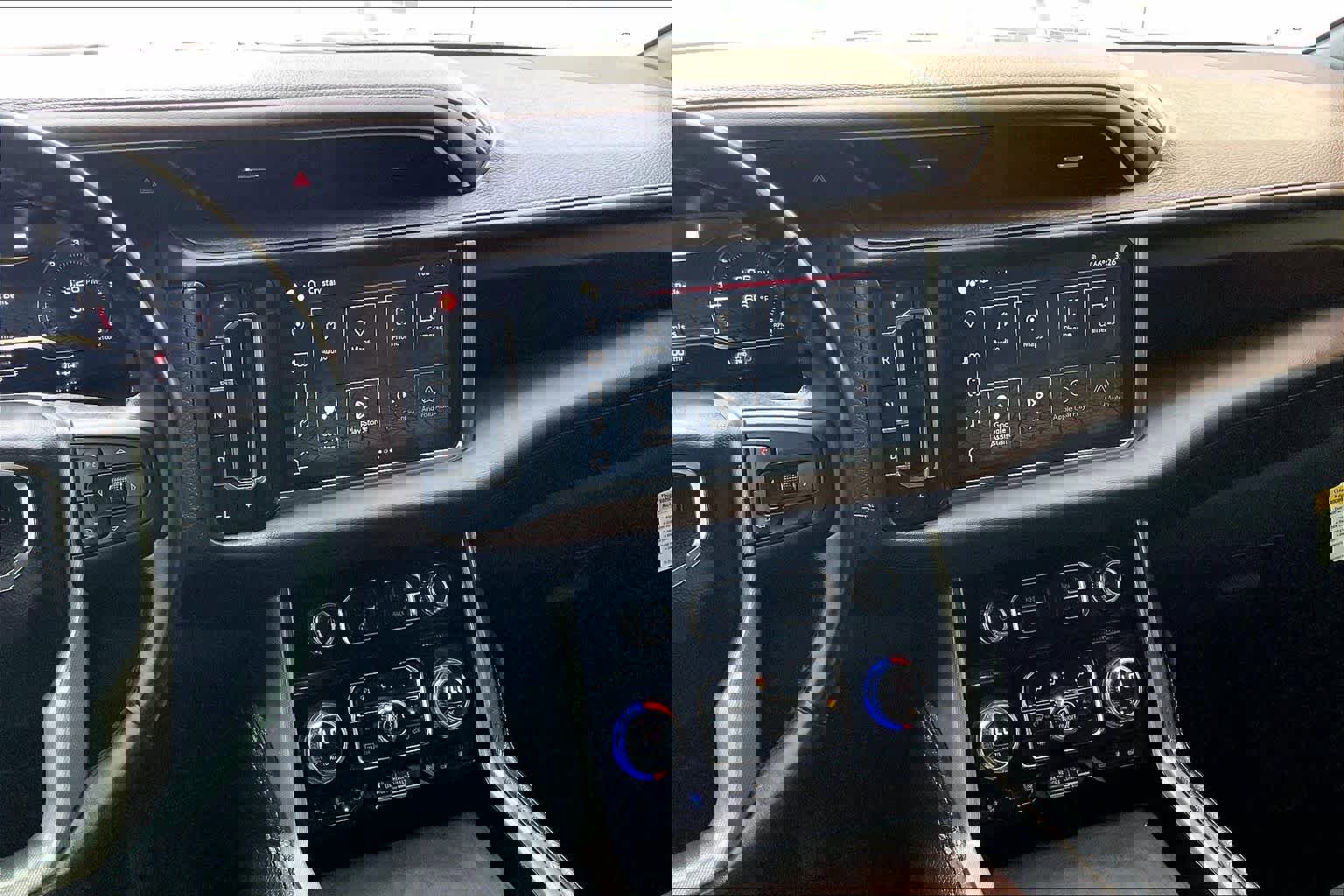 Used 2022 GMC Yukon Denali w/ Max Trailering Package image 7