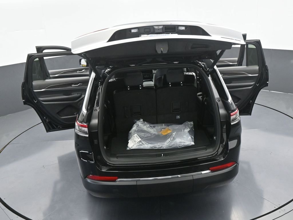 Used 2025 Jeep Grand Cherokee L Limited image 63